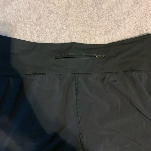 Men’s Lululemon Shorts - Picture 3 of 3